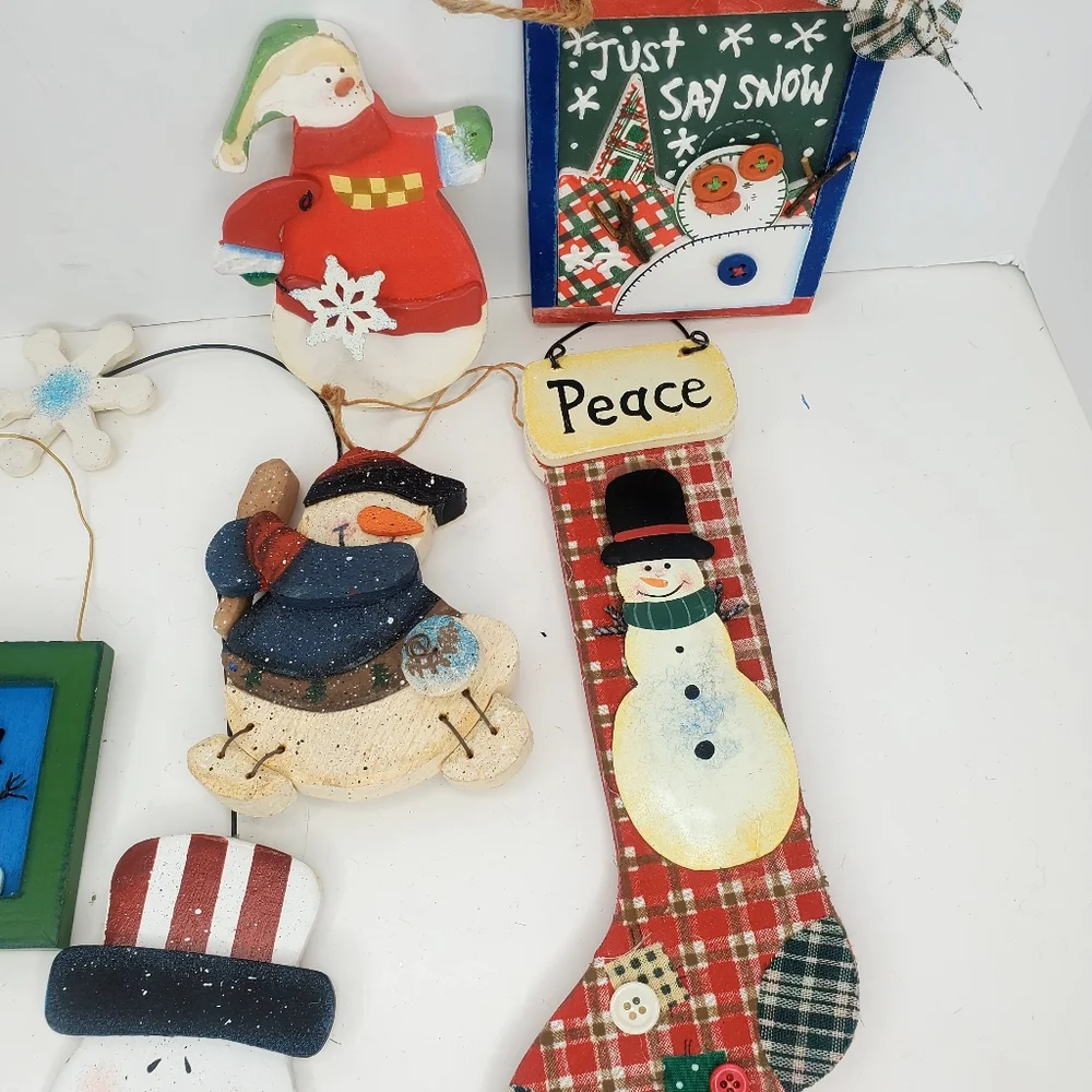 Lot of‎ 8 Wood & Metal Rustic Christmas Tree Snowman Ornaments MultiColored